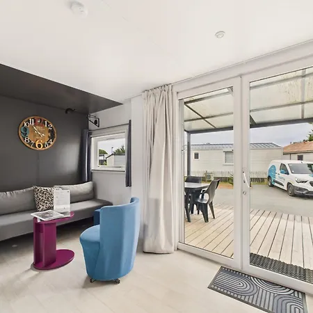 Chalé Joli Pour 6, Avec Piscine *